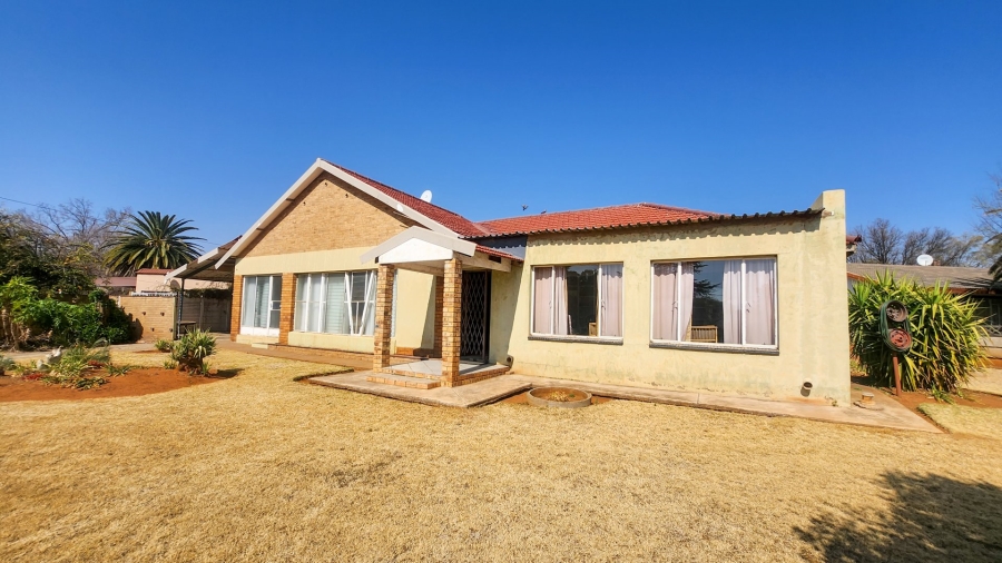 4 Bedroom Property for Sale in Stilfontein Ext 3 North West